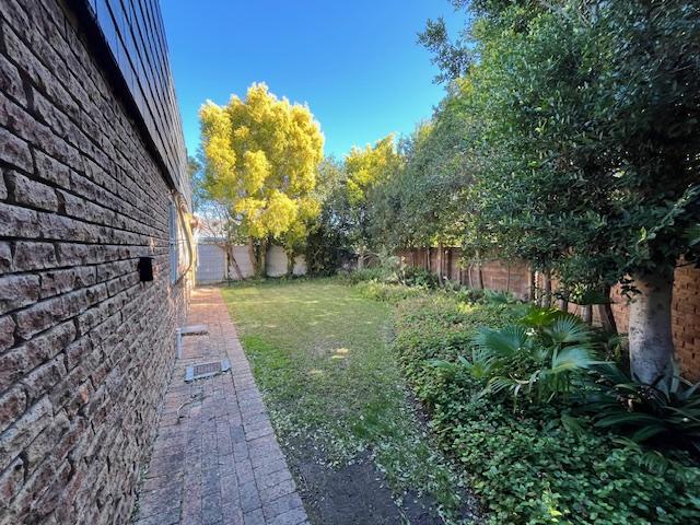 3 Bedroom Property for Sale in Somerset West Western Cape